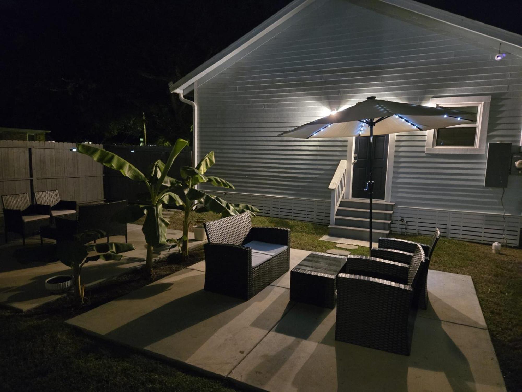 Вилла Island Dreams Oasis Galveston Retreat Экстерьер фото